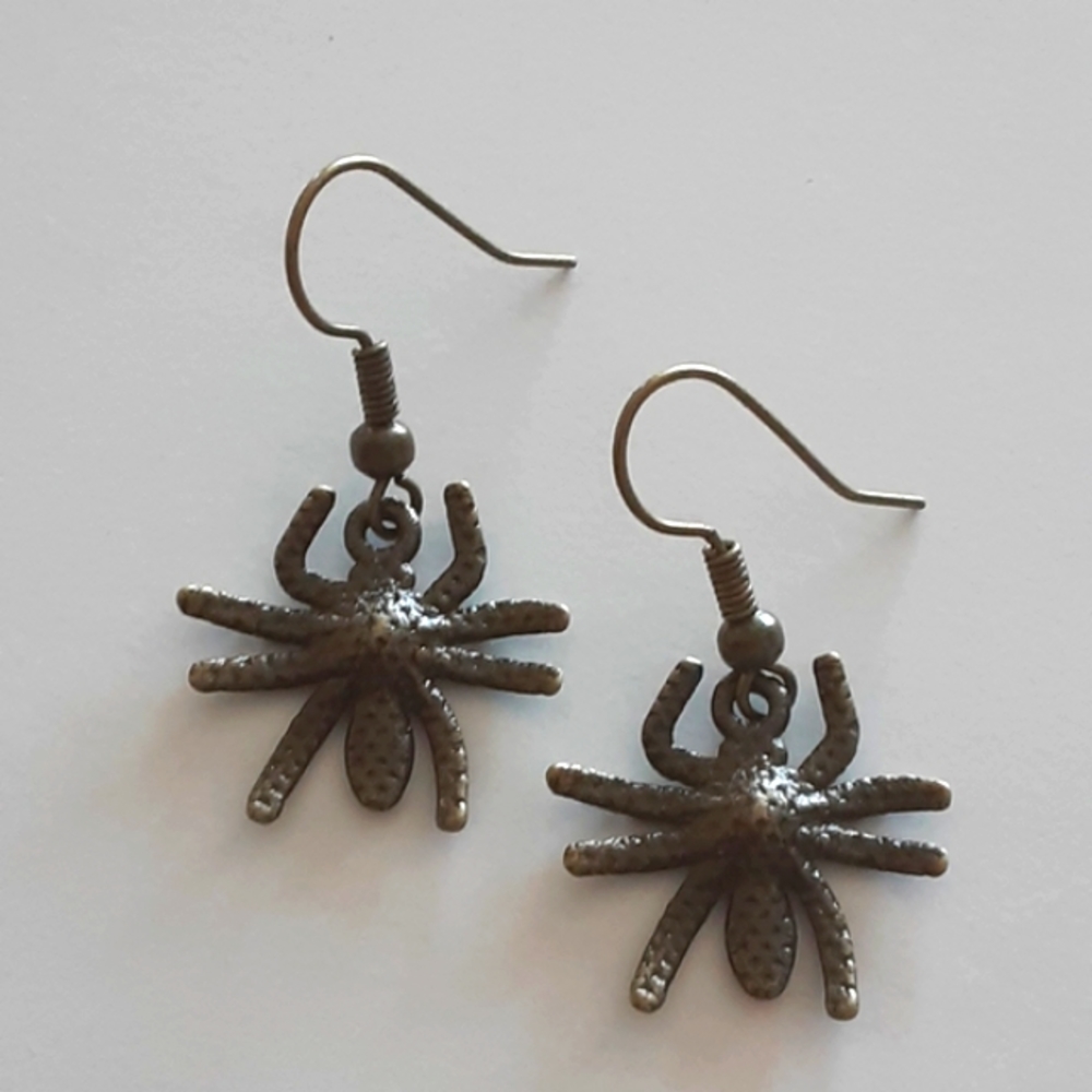 Creepy Crawley Bronze Handmade Spider Earrings